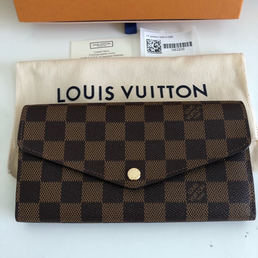Louis Vuitton Wallet. New with tags.